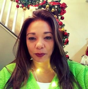 Meet your Posher, Nydia